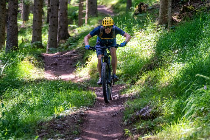 Downhill Radfahrer