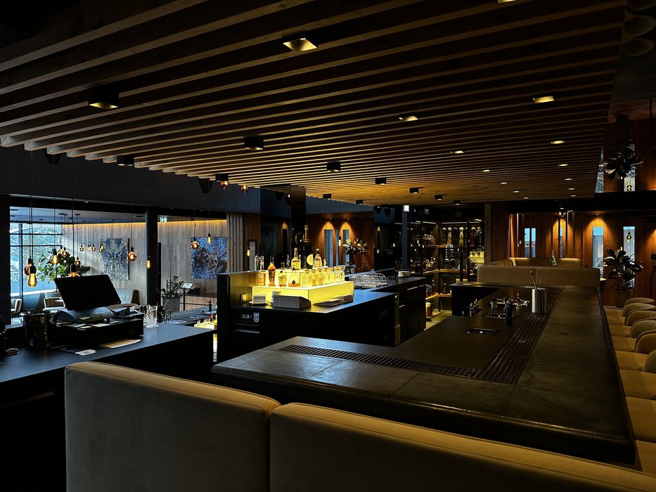 The iconic bar