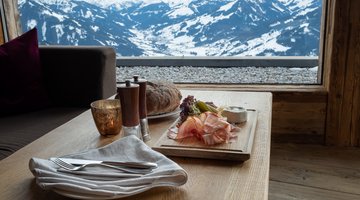 Gedeckter Tisch