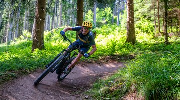 Downhill Radfahrer