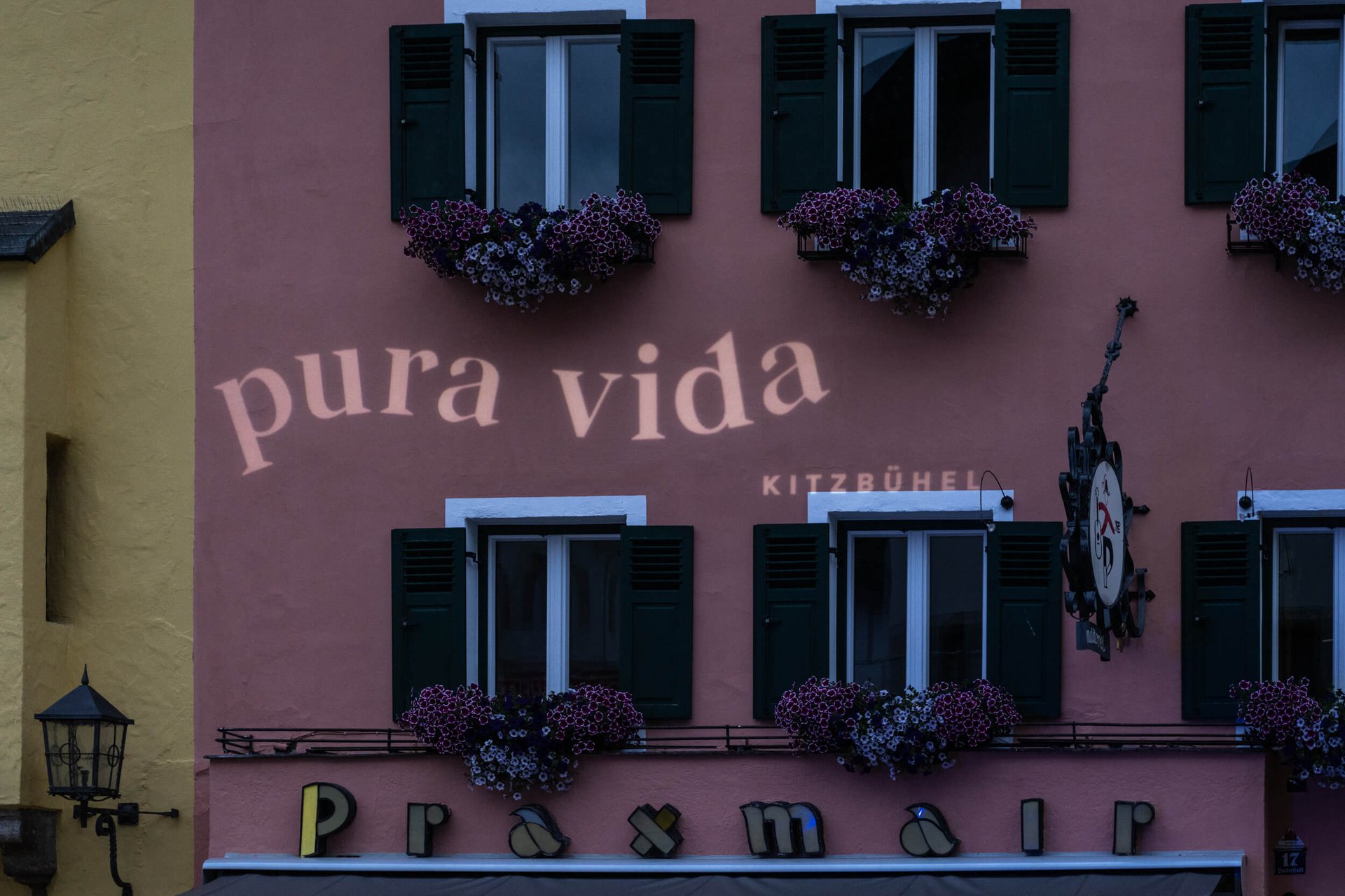 Fassade Pura Vida 