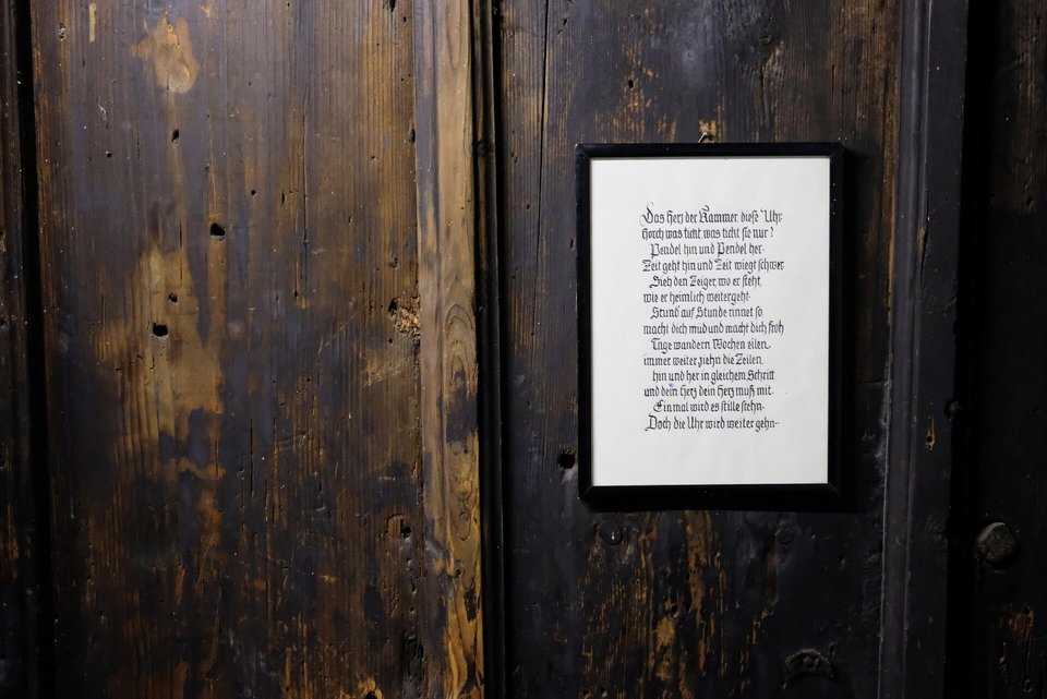 Blatt mit Federschrift 