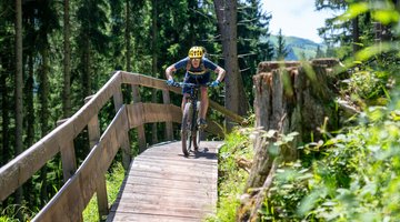 Downhill Radfahrer