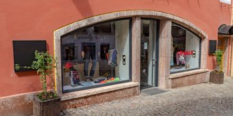 Sinnesberger Fashionstore II