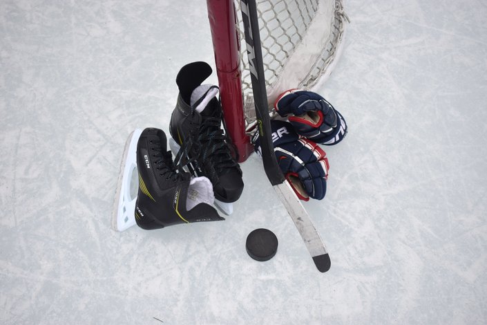 Ice hockey 