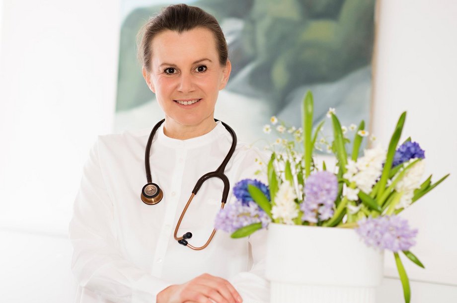 Dr-Laura-Gelny.jpg
