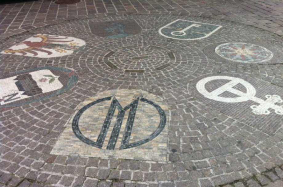Stadtwappen-der-Schwesternstaedte.jpg