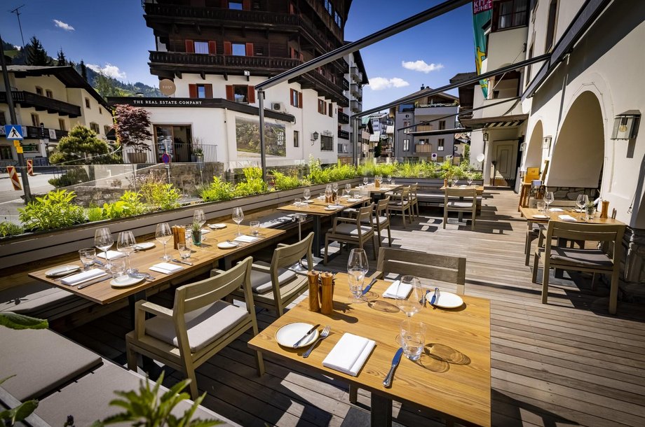 Neuwirt-Terrasse.jpg