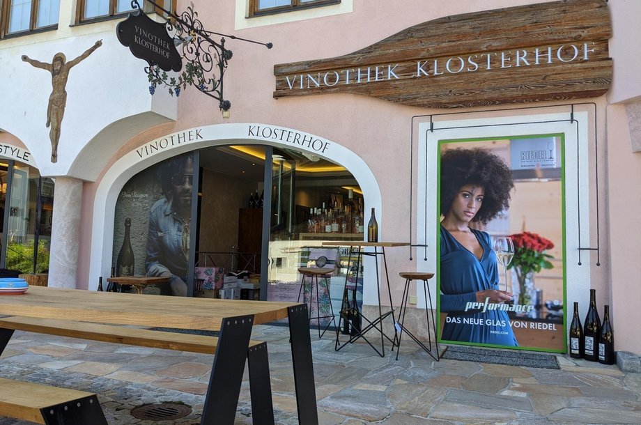 Vinothek-Klosterhof.jpg