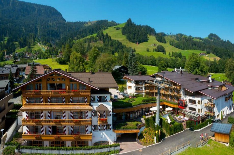 Kaiserhof-Sommer.jpg