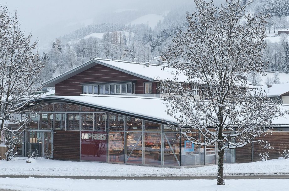 MPREIS-Kitzbuehel-St-Johanner-Strasse.jpg