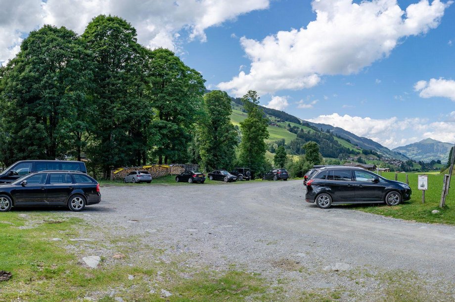 Parkplatz-Schradlern.jpg