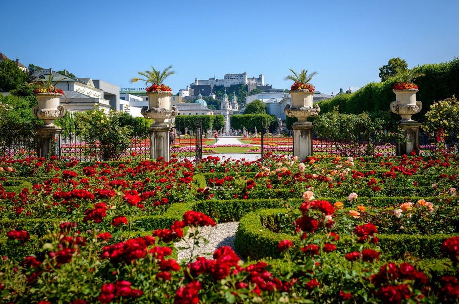 Mirabellgarten-mit-Festungsblick.jpg