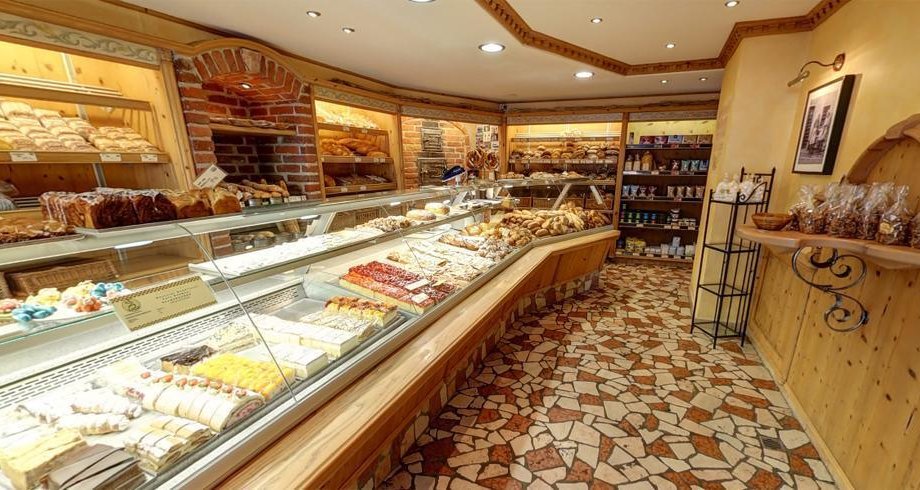 Caf-Baeckerei-Neumayr.jpg