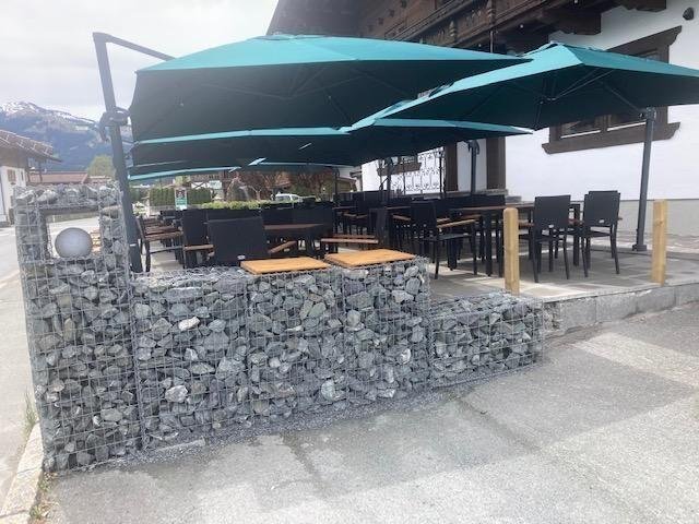 Anna-Terrasse.jpg
