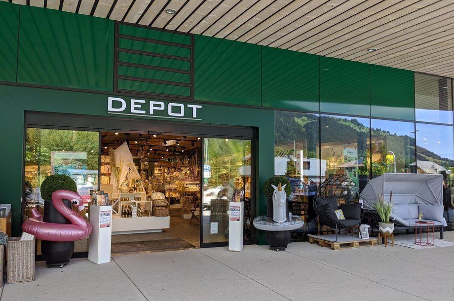 Depot.jpg