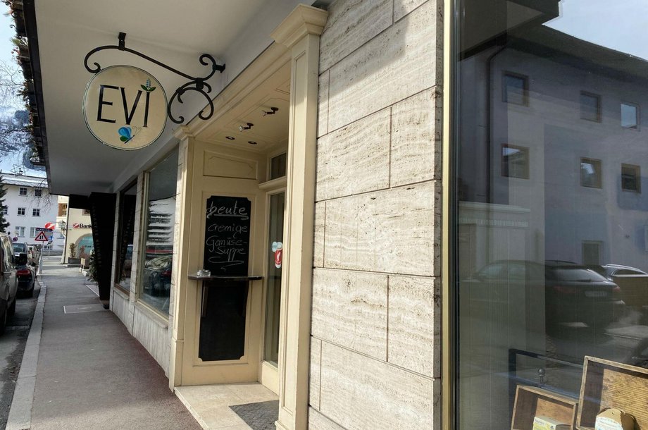 Evi-Caf-und-Feines.jpg