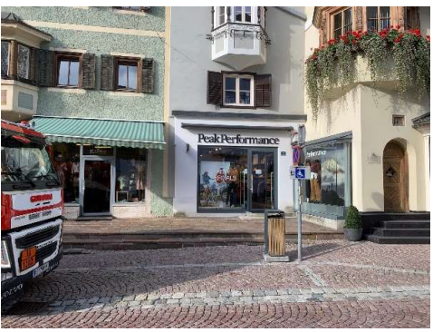 Behindertenparkplatz-Bichlstrasse-8.png