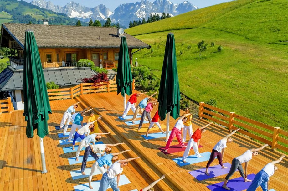 Sivananda-Yoga.jpg